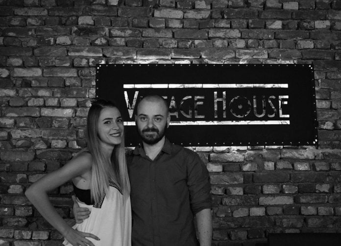 Vintage House 5