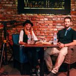 Vintage House 7CAS7482