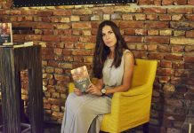 В деня на Съединението пловдивчани се запознаха с новия роман на Йоана Вълчева – „Пегол“ _DSC0359_Snapseed