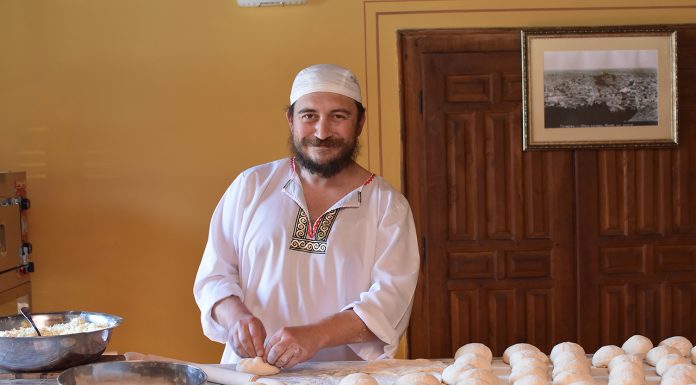 По пътя на занаятчийския хляб с майстор пекар Георги Лефтеров Георги Лефтеров