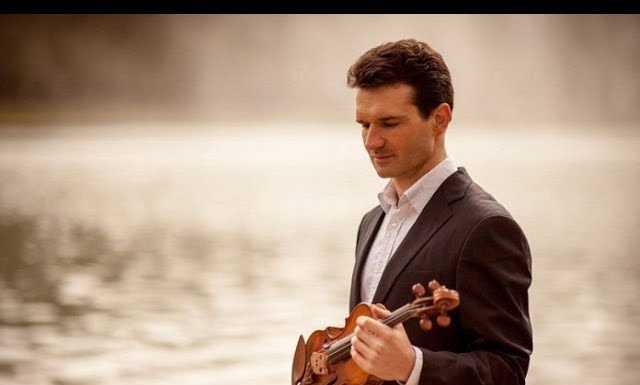 Цигуларят Светлин Русев с видео обръщение към пловдивчани Цигуларят Светлин Русев