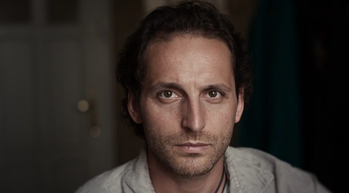 Иван Юруков- изобличител на човешката слабост в “Пилето, което казва КУ“ Иван Юруков