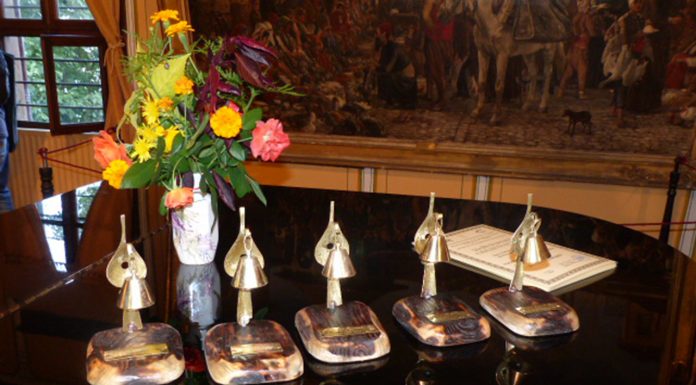 Петима карикатуристи получиха званието „Майстор на карикатурата“ майстор на карикатурата