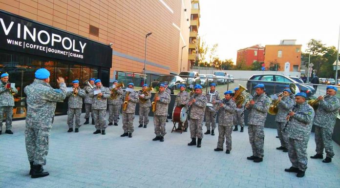 Военен духов оркестър почете Деня на народните будители в Пловдив Военен духов оркестър