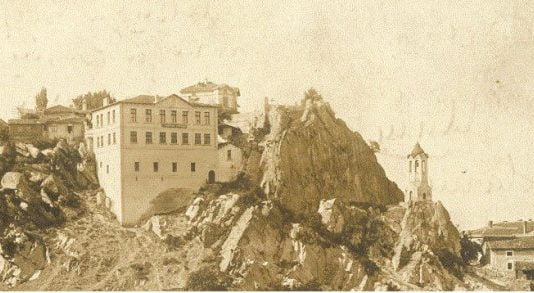 Неповторим манастир на Джамбаз тепе в Старинен Пловдив