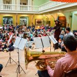 Концерт на възглавници