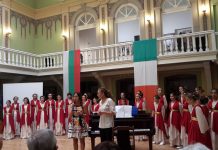 Хор „Евмолпея” пази българската традиция в Сърбия хор Евмолпея