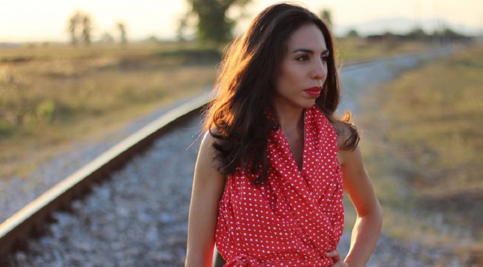 Изкуството във фотоси: Кристина Ликова Kristina Likova