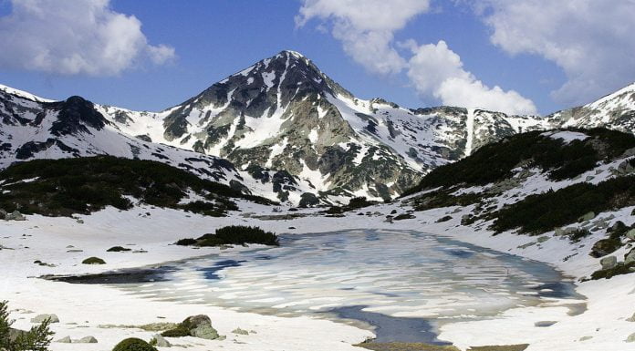 Сагата Пирин: Бетонно чудовище или красив природен ресурс? Pirin