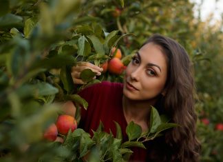 Изкуството във фотоси: Вили Вулджева Vili