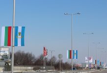 Над 300 нови знамена се веят в Пловдив за Трети март