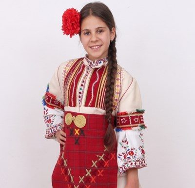 13-годишната пловдивчанка Мелек Ерен завладя Зала 1 в НДК и социалните мрежи