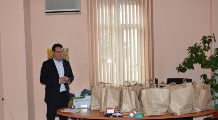 Район „Централен“ раздаде хранителни продукти на 20 домакинства Georgi Stamenov