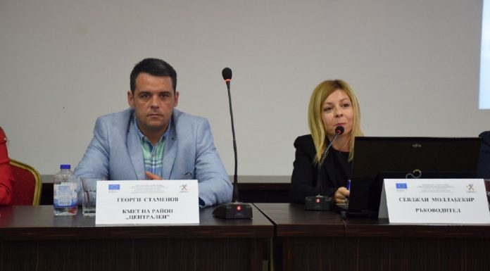 Георги Стаменов и екипът на „По-добър живот“ в „Централен“ дадоха финален отчет по проекта preskonferenciq2