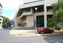 Култово европейско кино с оркестър на живо в двора на Технически университет