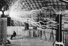 Любопитни снимки от мигове в историята