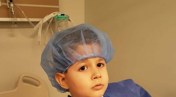 Малкият Станислав се нуждае от вашата помощ, за да продължи живота си Станислав Чонев