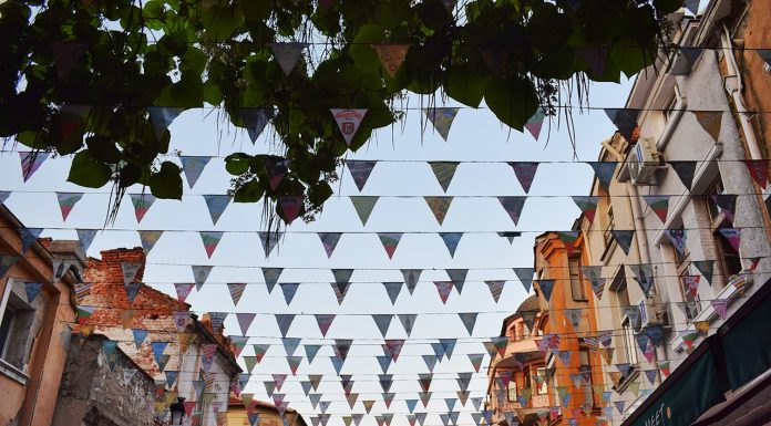 Ще има ли полза от забраната за консумация на бира след 22 часа в квартал Капана ? Kapana