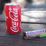 Кокакола със сникърс