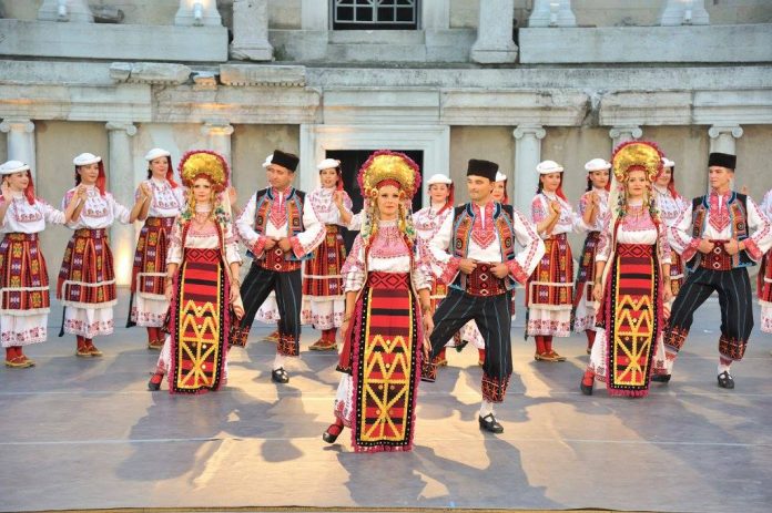 folkloren festival