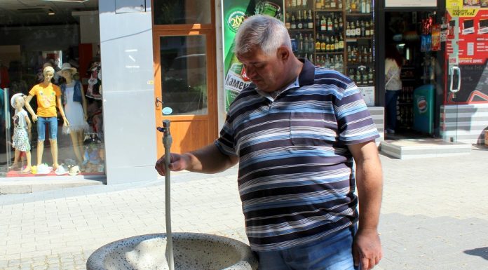 Пак разбиха чешмата на „Седмия хълм“ cheshmicka