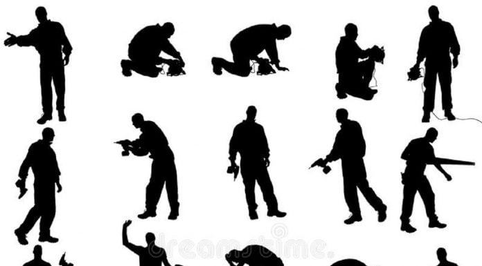 Увеличава се търсенето на квалифицирани служители във всички икономически отрасли в България workers