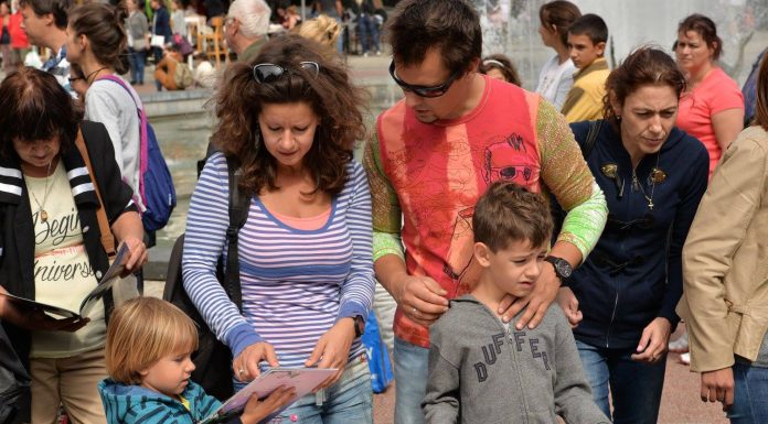 Пловдивчани ще връщат стара хартия за нова книга Stara hartiq za nova kniga