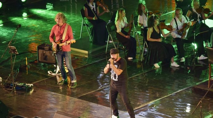 Стефан Вълдобрев и „Обичайните заподозрени” са единодушно признати за виновни в престъпление срещу лошото настроение и скуката Stefan Wyldobrev