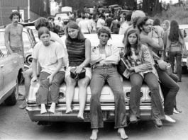 Уудсток- Мир и любов Woodstock-kids