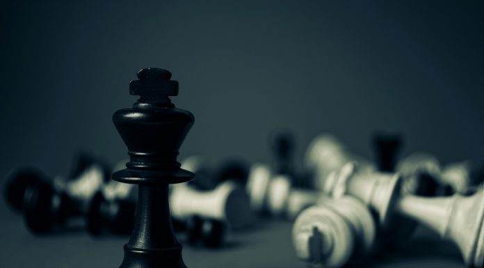 Мисли за успех battle-black-and-white-blur-131616