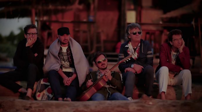 Колекция любими български песни посветени на лятото и морето