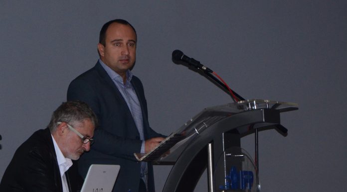 Заместник-кметът Стефан Стоянов откри бизнес форум за по-висок стандарт в бизнеса Стефан Стоянов