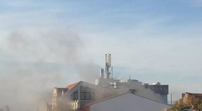 Голям пожар избухна на Главната на Пловдив Пожар