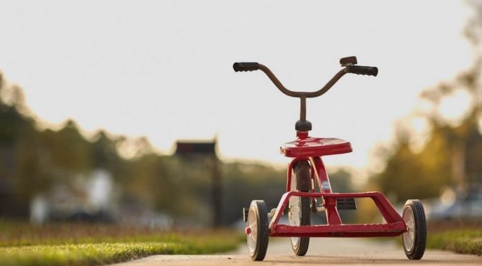 Пет игри от детството ни, които се завърнаха през 2018-та Detstvo