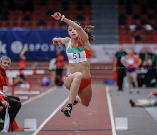 Александра Начева със златен медал от Младежката олимпиада в Буенос Айрес Александра Начева