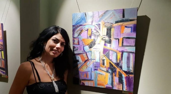 Лили Сотирова представя естествения житейски кръговрат в изложбата си „Етапи-живот” Етапи-Живот