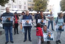 Пловдив се присъедини към бденията в памет на Виктория Маринова Бедние_виктория_маринова