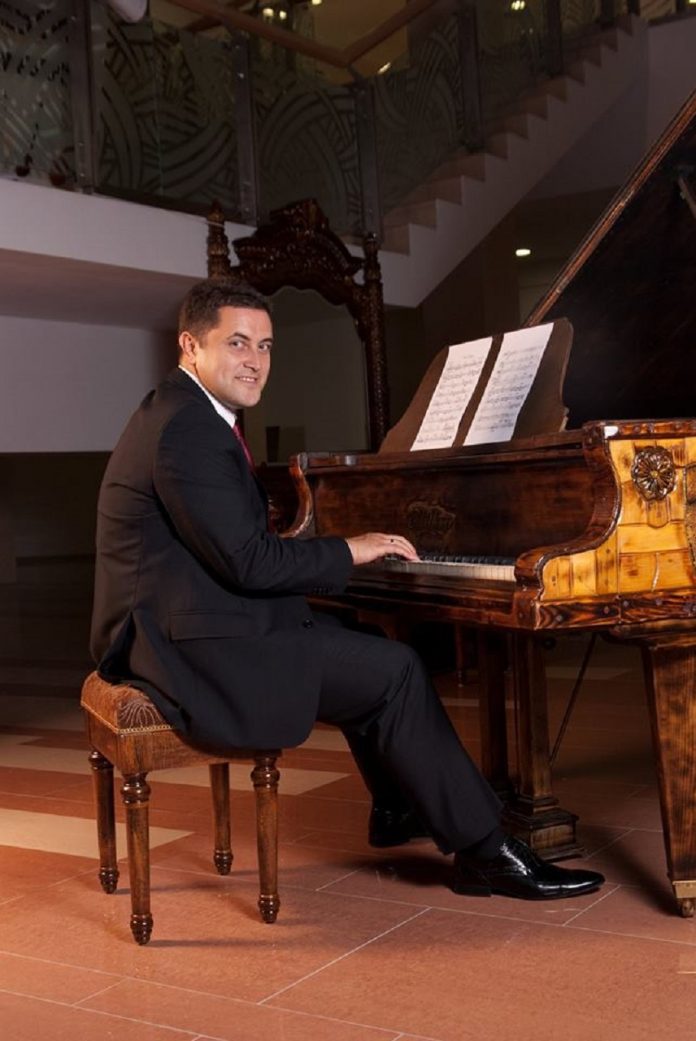 Николай Гешев Николай Гешев