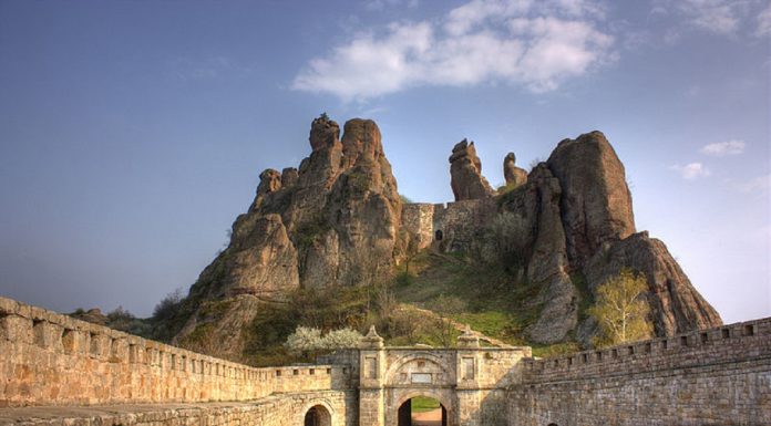 Мистериозната България: Белоградчишката крепост- Геният на римската архитектурна мисъл