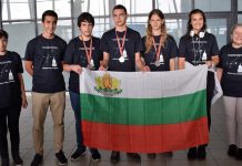 Български ученици спечелиха три медала от Международна олимпиада по астрономия Международна олимпиада по астрономия