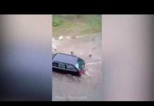 Центърът на Поморие се наводни (Видео)