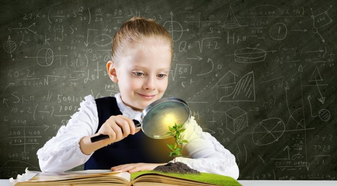 Научете детето си да мечтае и да вярва, че мечтите се сбъдват! Само така ще възпитате лидер Научете детето си да мечтае и да вярва, че мечтите се сбъдват!