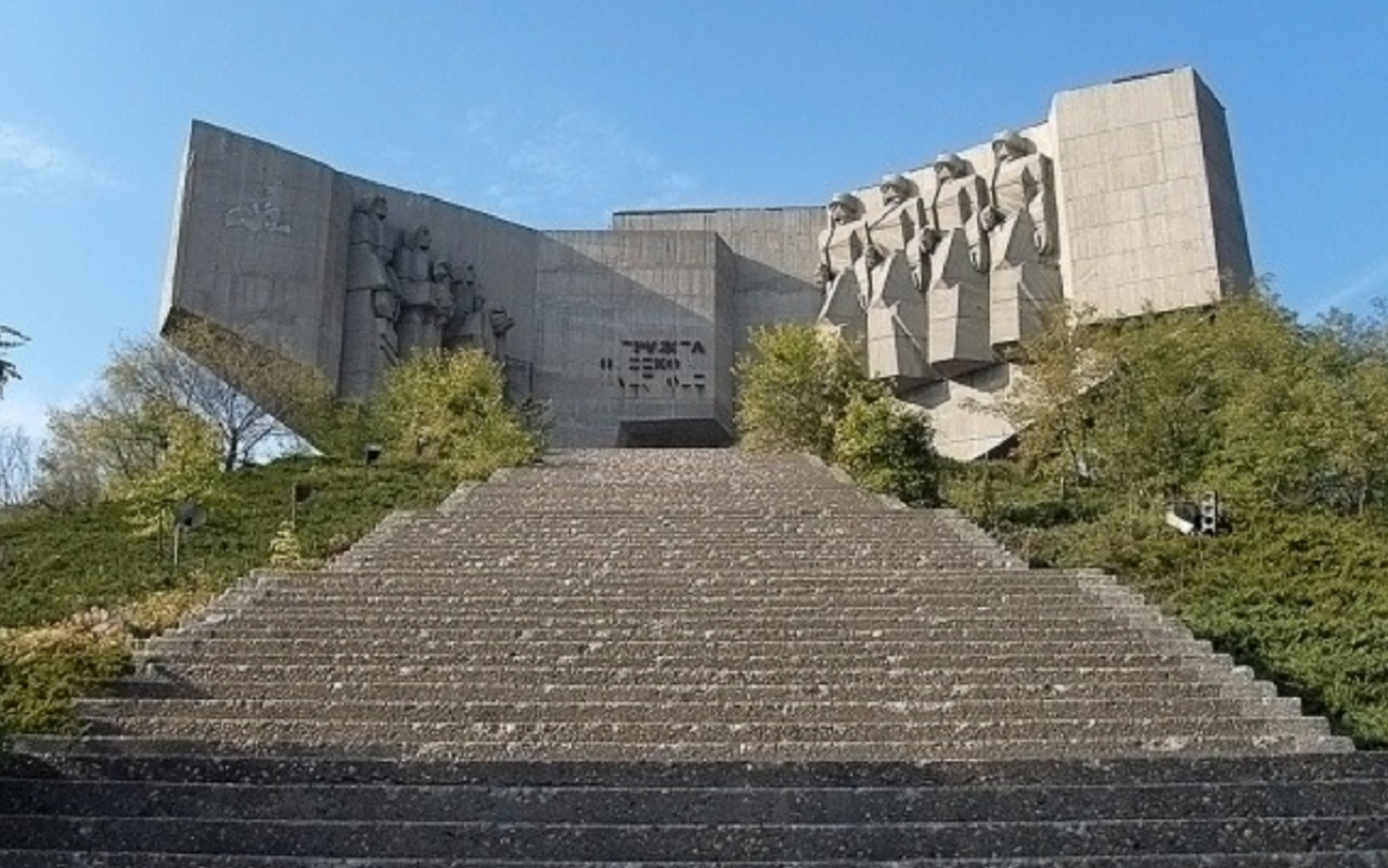 Паметник_БГ_СССР