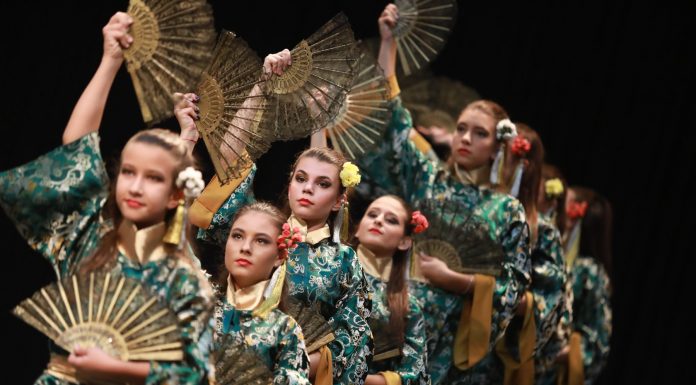 Танцово студио Wind Space се завърна с 32 първи места от музикално-танцова балканска олимпиада в Белград Wind Space