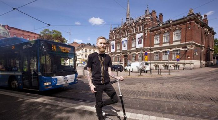 Във Финландия заменят градските велосипеди със скутери Скутери_Финландия