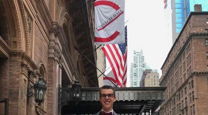 Шестнадесет годишният пловдивски тромпетист Георги Грозев се завърна с награда от Ню Йорк Георги Грозев