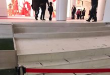 Скандално мръсно в новия Мол Plovdiv Plaza (СНИМКИ)