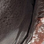 another-gully-scientists-are-having-hirise-monitor