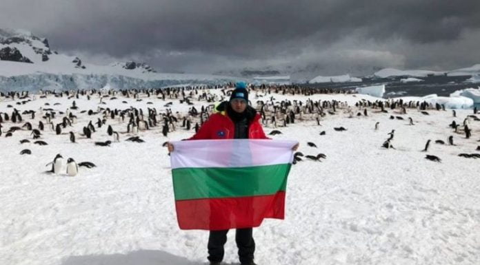 Българинът Петър Стойчев шампион в Антарктида