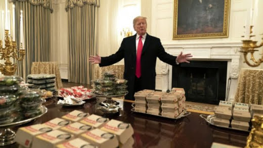Белият дом остана без храна, Тръмп поръча McDonald's